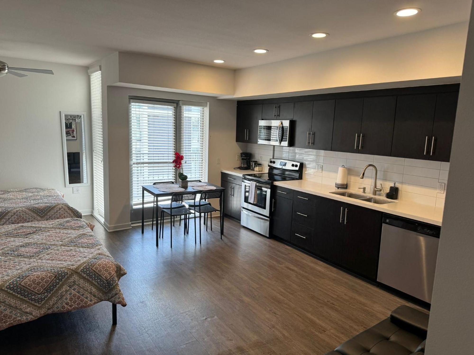 Incredible Hollywood Loft Free Parking Appartement Los Angeles Buitenkant foto